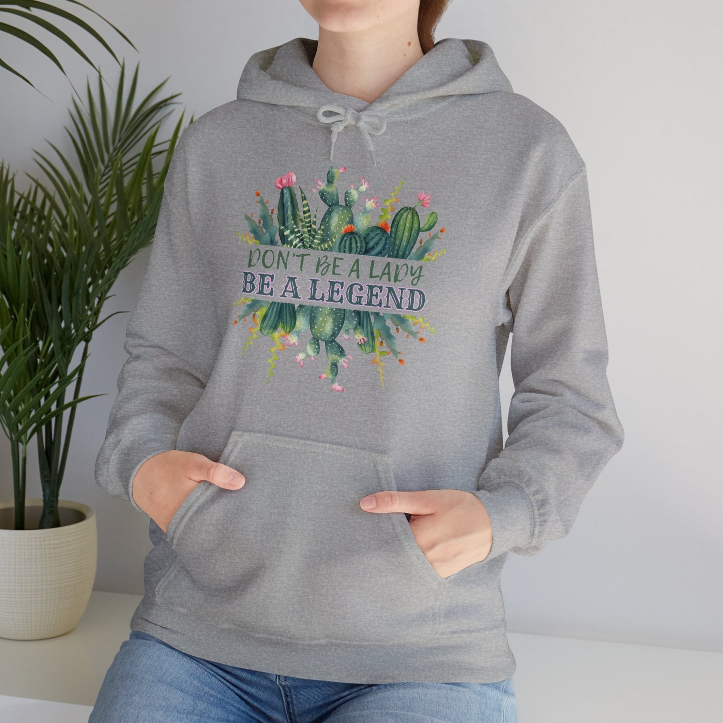 BE A LEGEND LADY CACTUS UNISEX Heavy Blend™ Hooded Sweatshirt