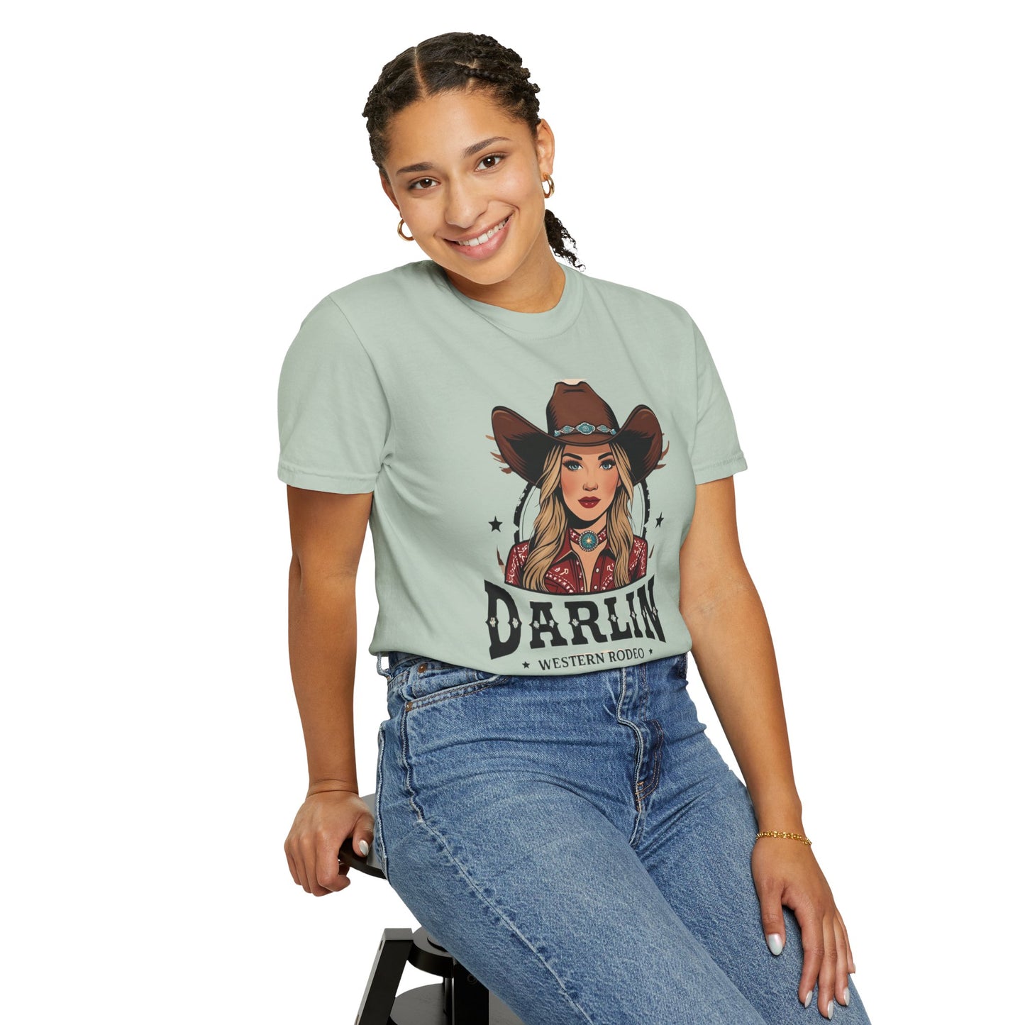 Darlin Rustic Horizon Cowgirl  UNISEX T-Shirt｜Festival Wear, Casual Outfit, Gift for Nature Lovers, Vintage Style Tee, Summer Essential