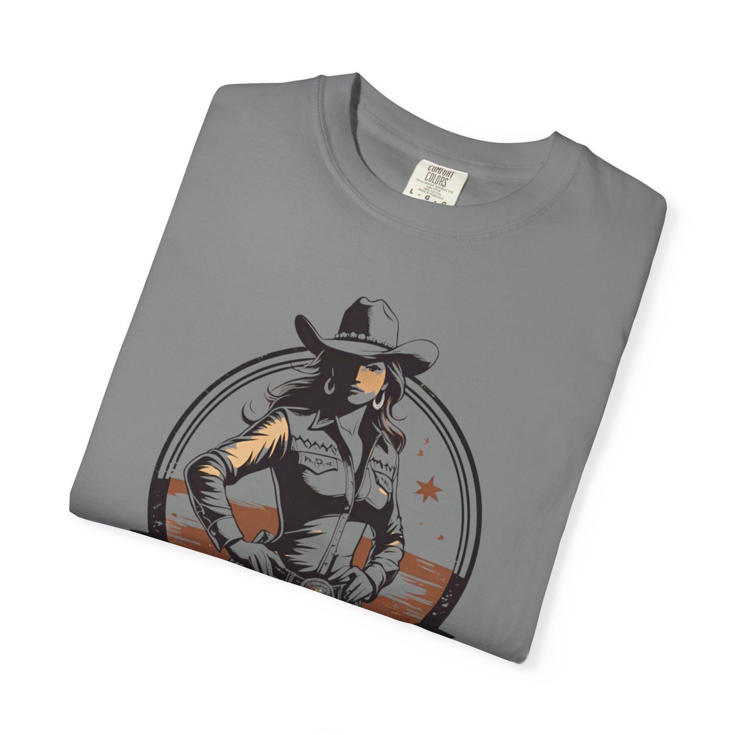 Darlin Rustic Horizon Cowgirl  UNISEX T-Shirt｜Festival Wear, Casual Outfit, Gift for Nature Lovers, Vintage Style Tee, Summer Essential