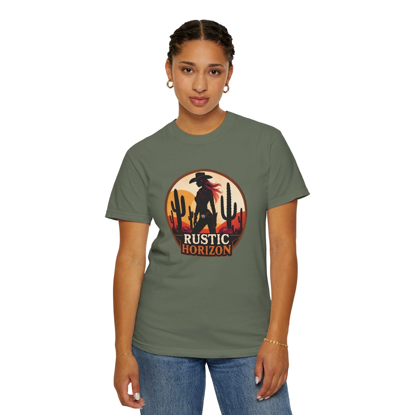 Rustic Horizon Cowgirl  UNISEX T-Shirt｜Festival Wear, Casual Outfit, Gift for Nature Lovers, Vintage Style Tee, Summer Essential