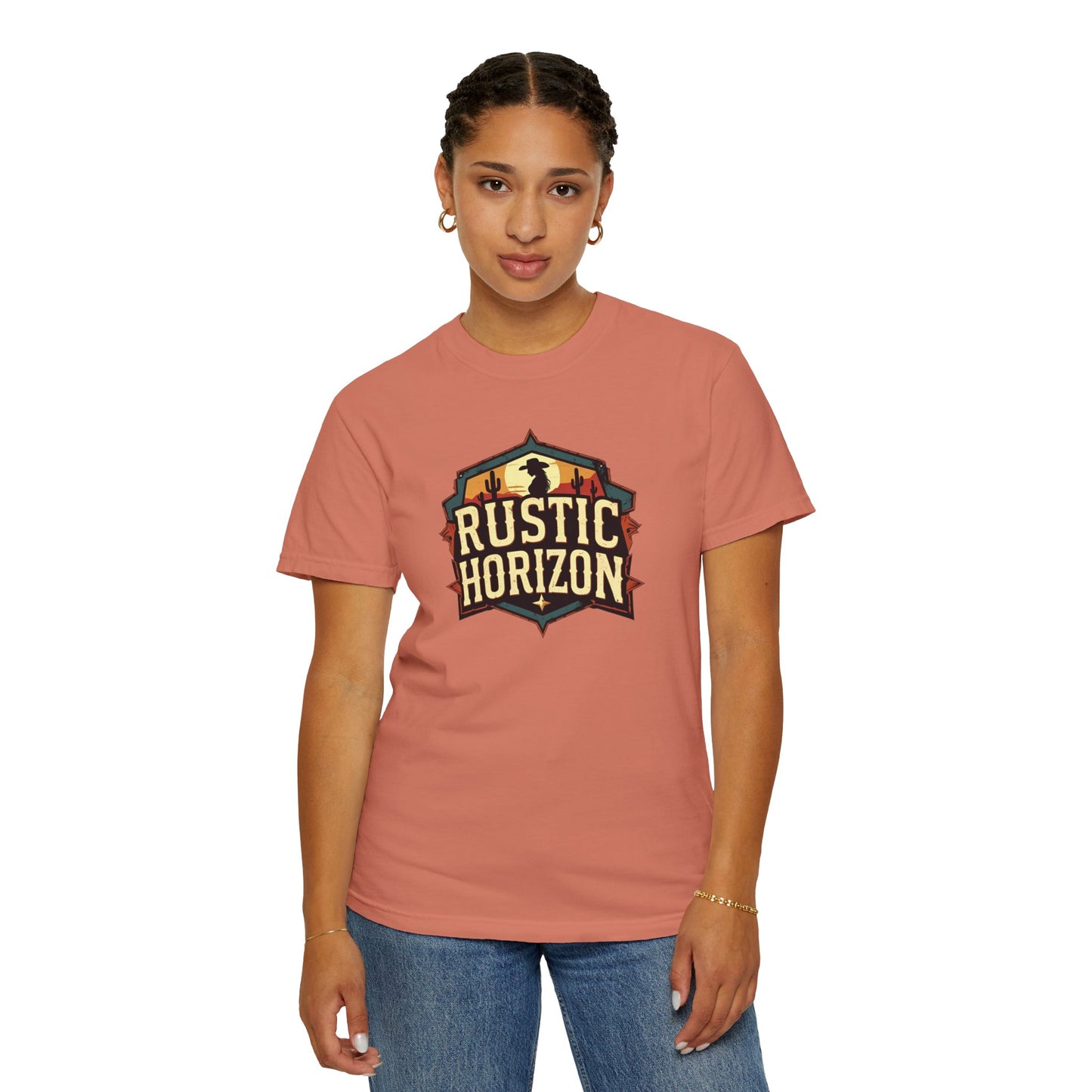 Rustic Horizon Cowgirl  UNISEX T-Shirt｜Festival Wear, Casual Outfit, Gift for Nature Lovers, Vintage Style Tee, Summer Essential