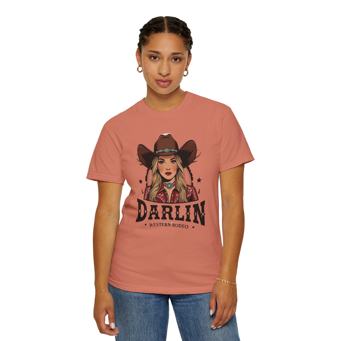 Darlin Rustic Horizon Cowgirl  UNISEX T-Shirt｜Festival Wear, Casual Outfit, Gift for Nature Lovers, Vintage Style Tee, Summer Essential