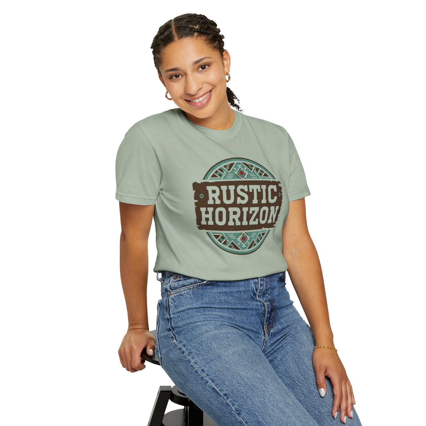 Touch of Rustic Horizon crest UNISEX T-Shirt｜Festival Wear, Casual Outfit, Gift for Nature Lovers, Vintage Style Tee, Summer Essential