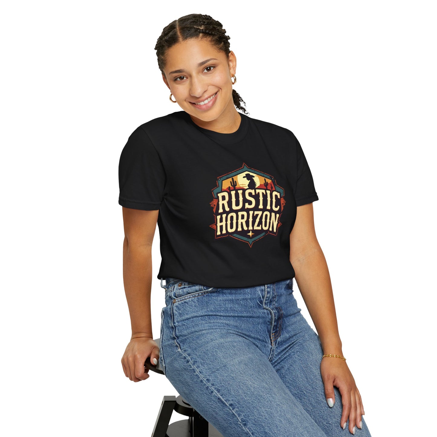 Rustic Horizon Cowgirl  UNISEX T-Shirt｜Festival Wear, Casual Outfit, Gift for Nature Lovers, Vintage Style Tee, Summer Essential