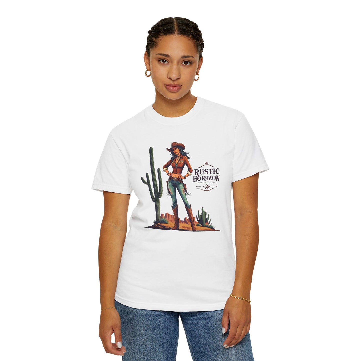 Rustic Horizon Cowgirl Cactus Fashion UNISEX T-Shirt｜Festival Wear, Casual Outfit, Gift for Nature Lovers, Vintage Style Tee, Summer Essential