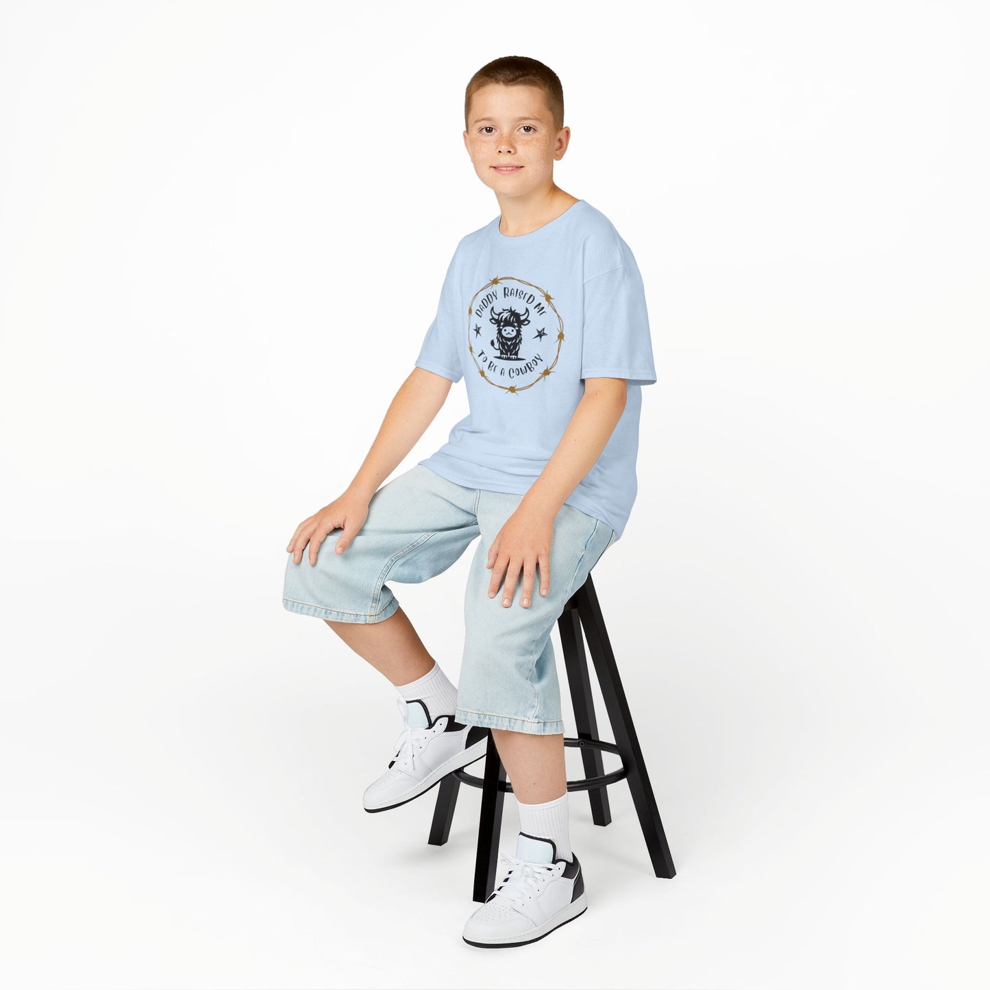 DADDY RAISED ME TO BE A COWBOY JUNIOR Kids Heavy Cotton™ Tee