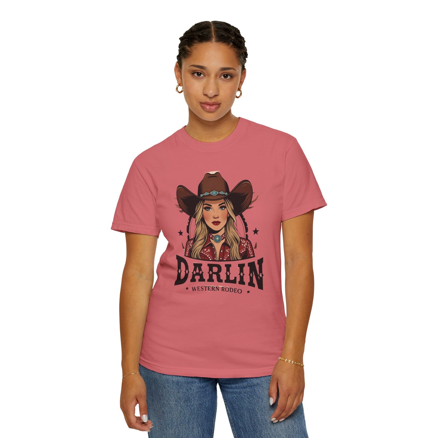 Darlin Rustic Horizon Cowgirl  UNISEX T-Shirt｜Festival Wear, Casual Outfit, Gift for Nature Lovers, Vintage Style Tee, Summer Essential