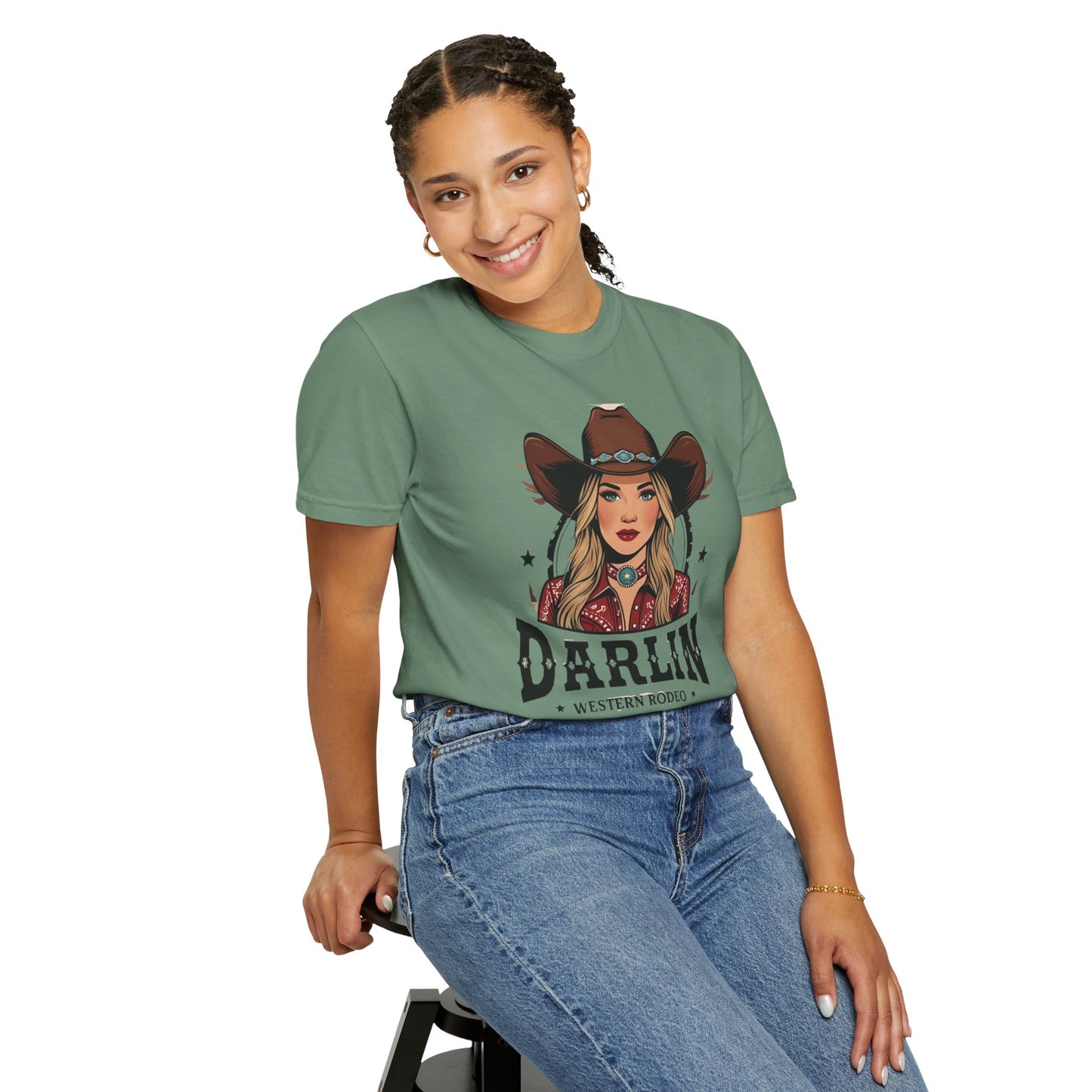 Darlin Rustic Horizon Cowgirl  UNISEX T-Shirt｜Festival Wear, Casual Outfit, Gift for Nature Lovers, Vintage Style Tee, Summer Essential