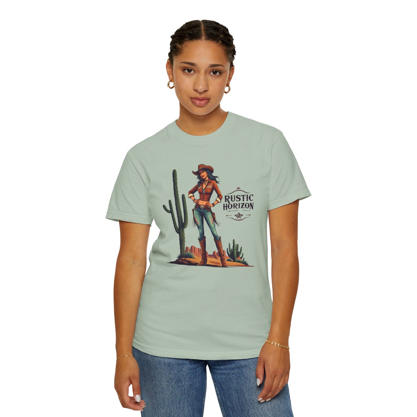 Rustic Horizon Cowgirl Cactus Fashion UNISEX T-Shirt｜Festival Wear, Casual Outfit, Gift for Nature Lovers, Vintage Style Tee, Summer Essential