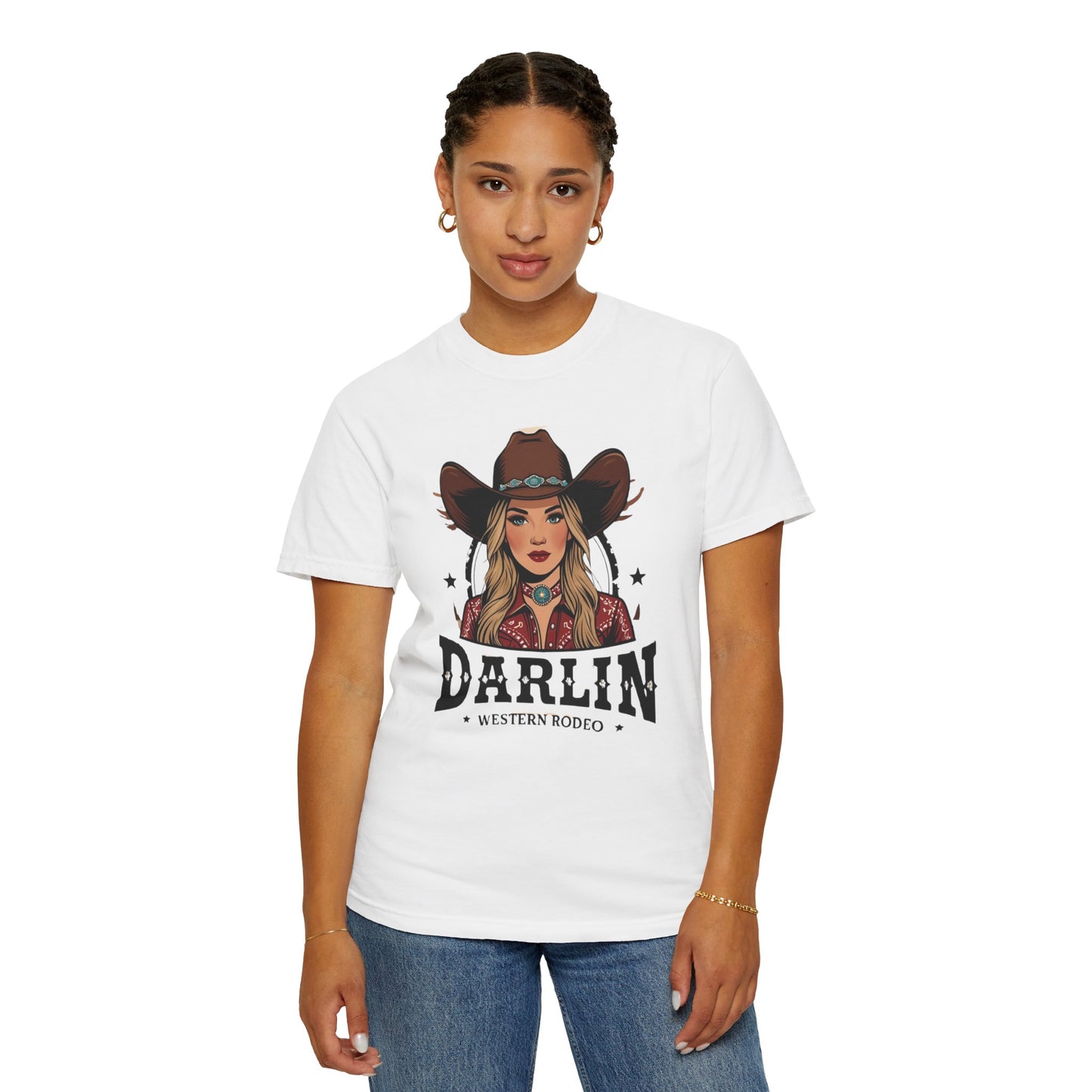 Darlin Rustic Horizon Cowgirl  UNISEX T-Shirt｜Festival Wear, Casual Outfit, Gift for Nature Lovers, Vintage Style Tee, Summer Essential