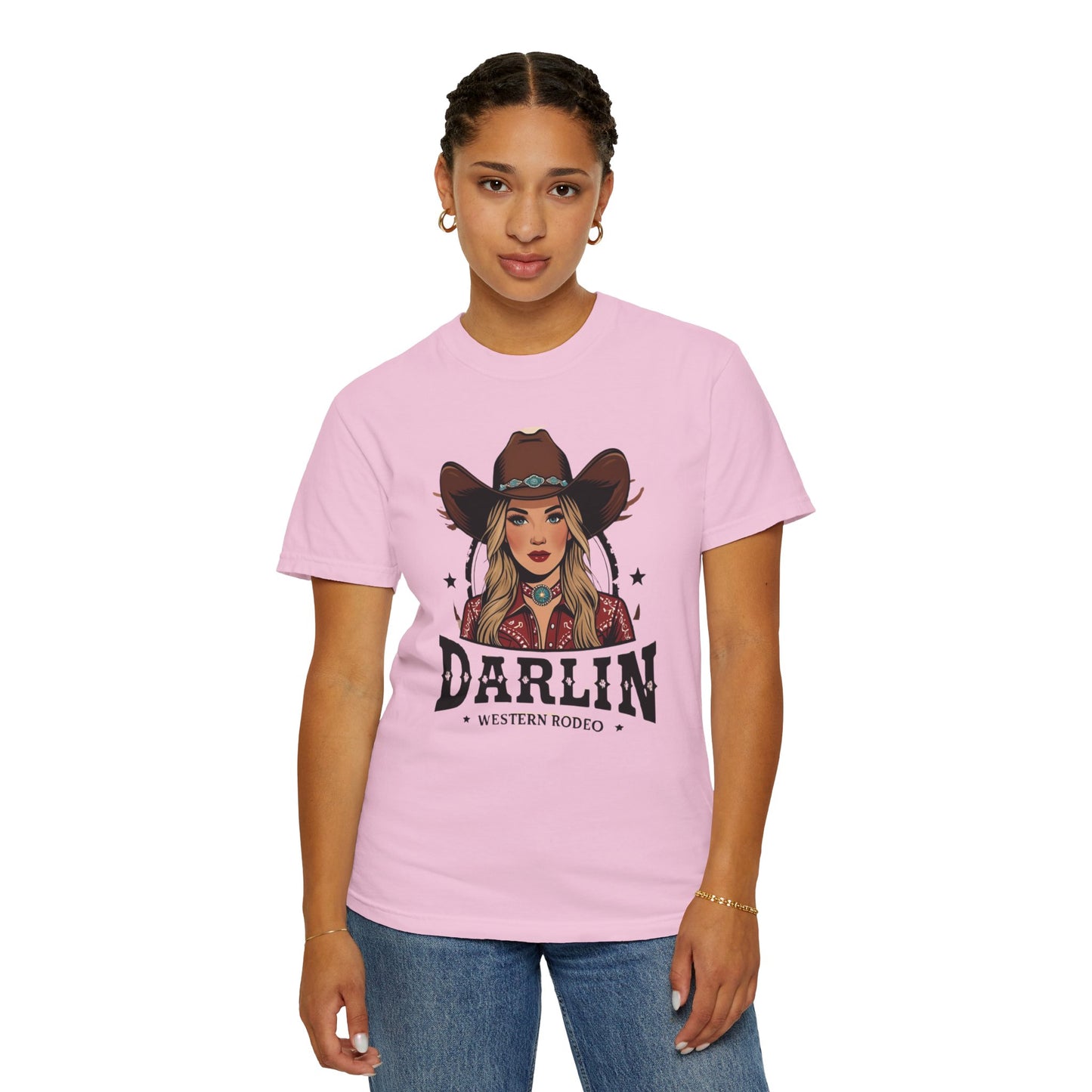 Darlin Rustic Horizon Cowgirl  UNISEX T-Shirt｜Festival Wear, Casual Outfit, Gift for Nature Lovers, Vintage Style Tee, Summer Essential
