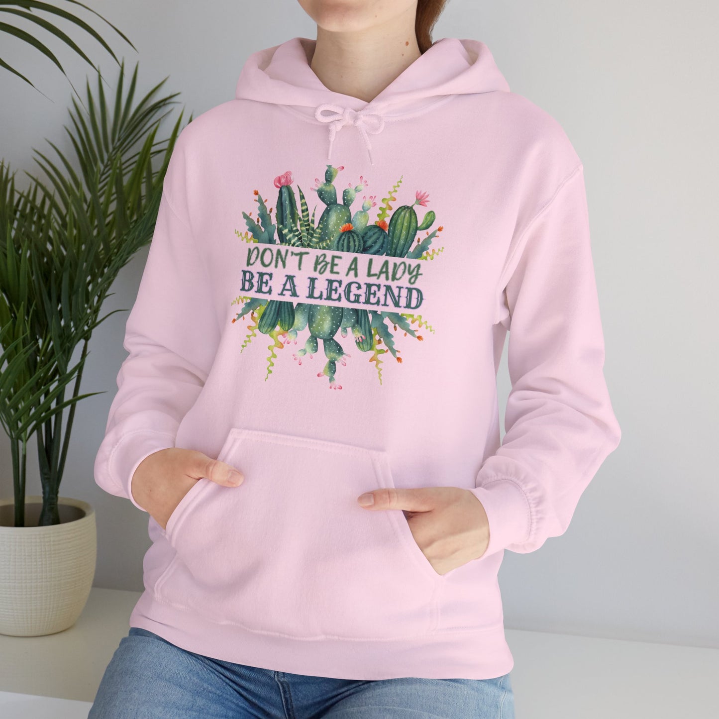 BE A LEGEND LADY CACTUS UNISEX Heavy Blend™ Hooded Sweatshirt