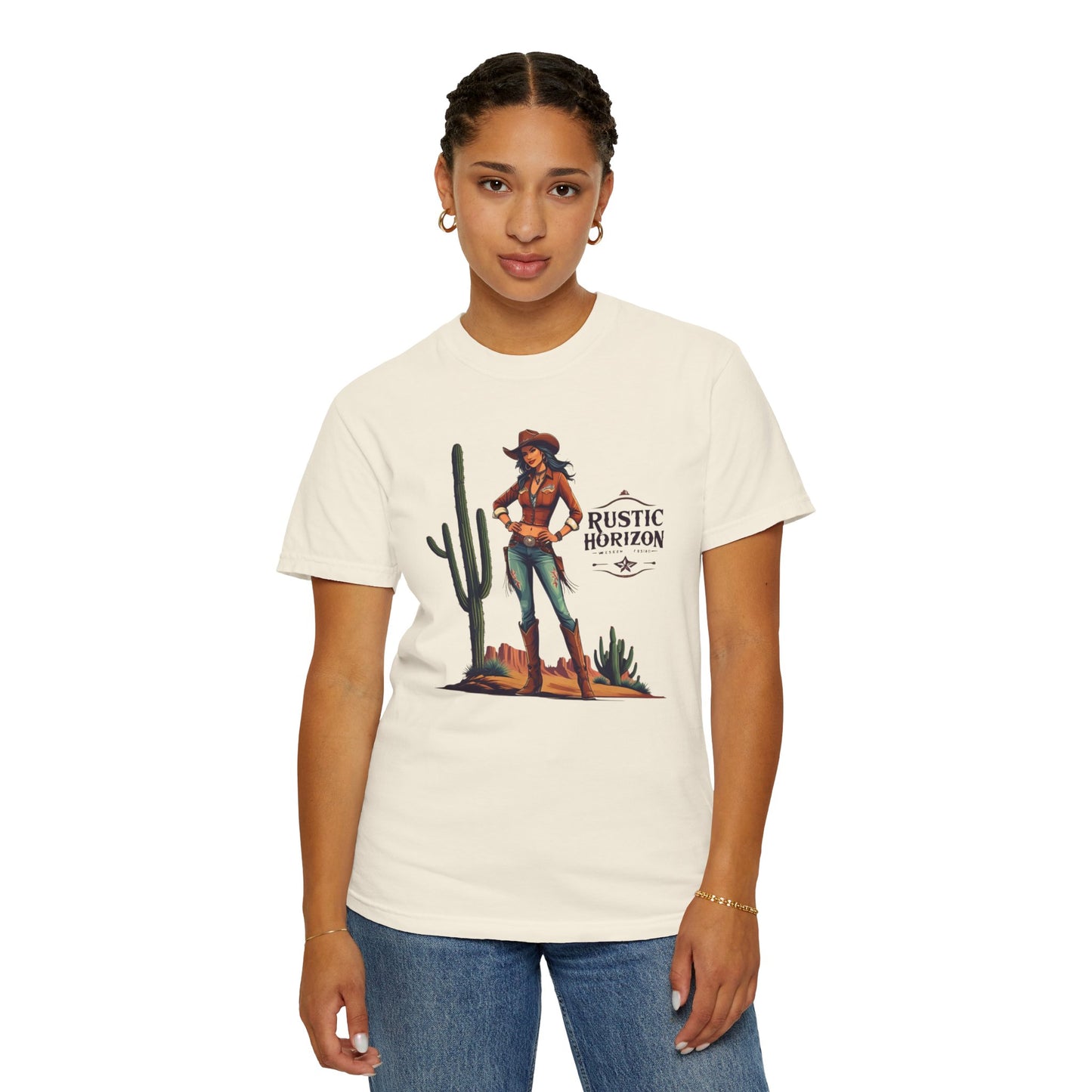 Rustic Horizon Cowgirl Cactus Fashion UNISEX T-Shirt｜Festival Wear, Casual Outfit, Gift for Nature Lovers, Vintage Style Tee, Summer Essential