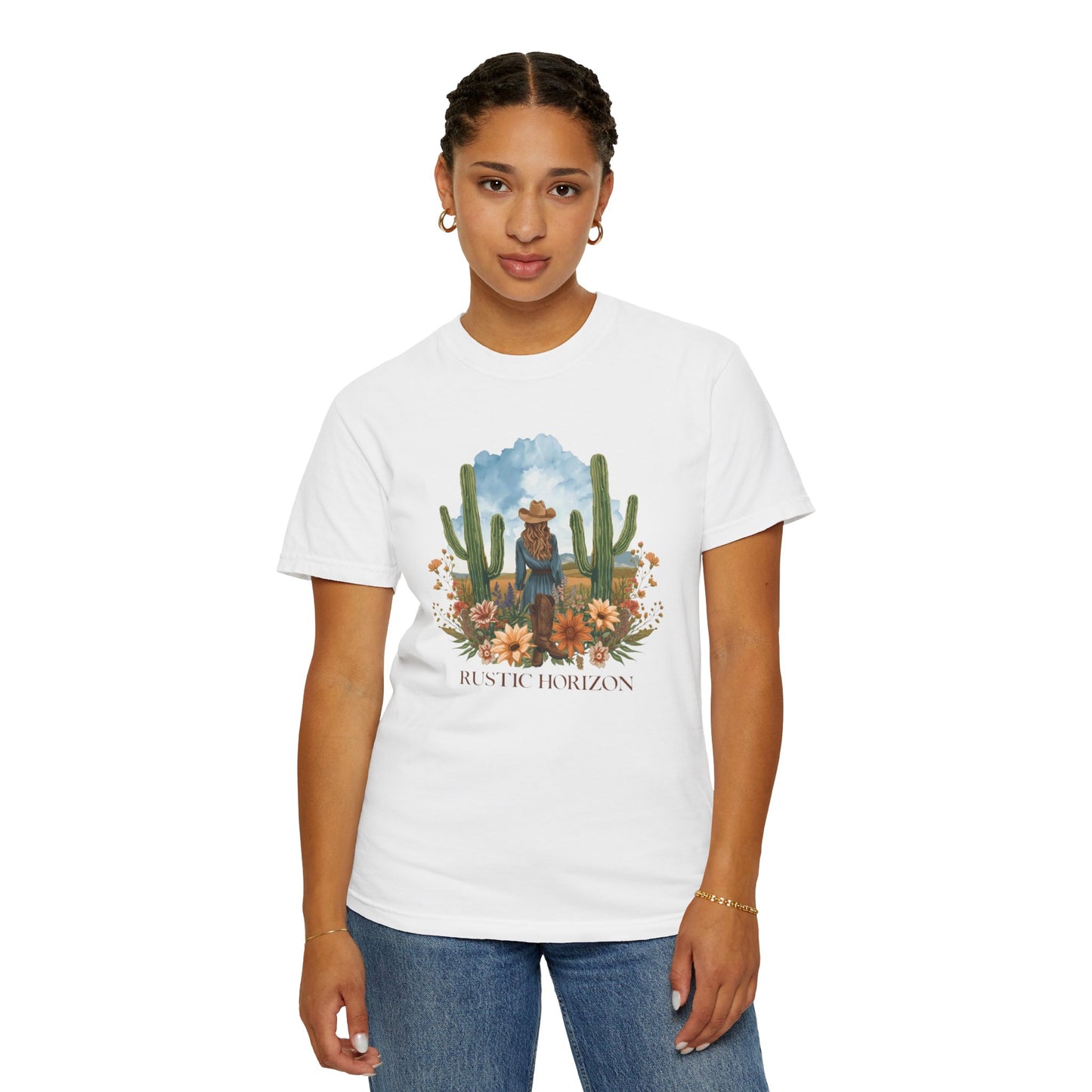 Cowgirl cactus UNISEX T-Shirt｜Festival Wear, Casual Outfit, Gift for Nature Lovers, Vintage Style Tee, Summer Essential