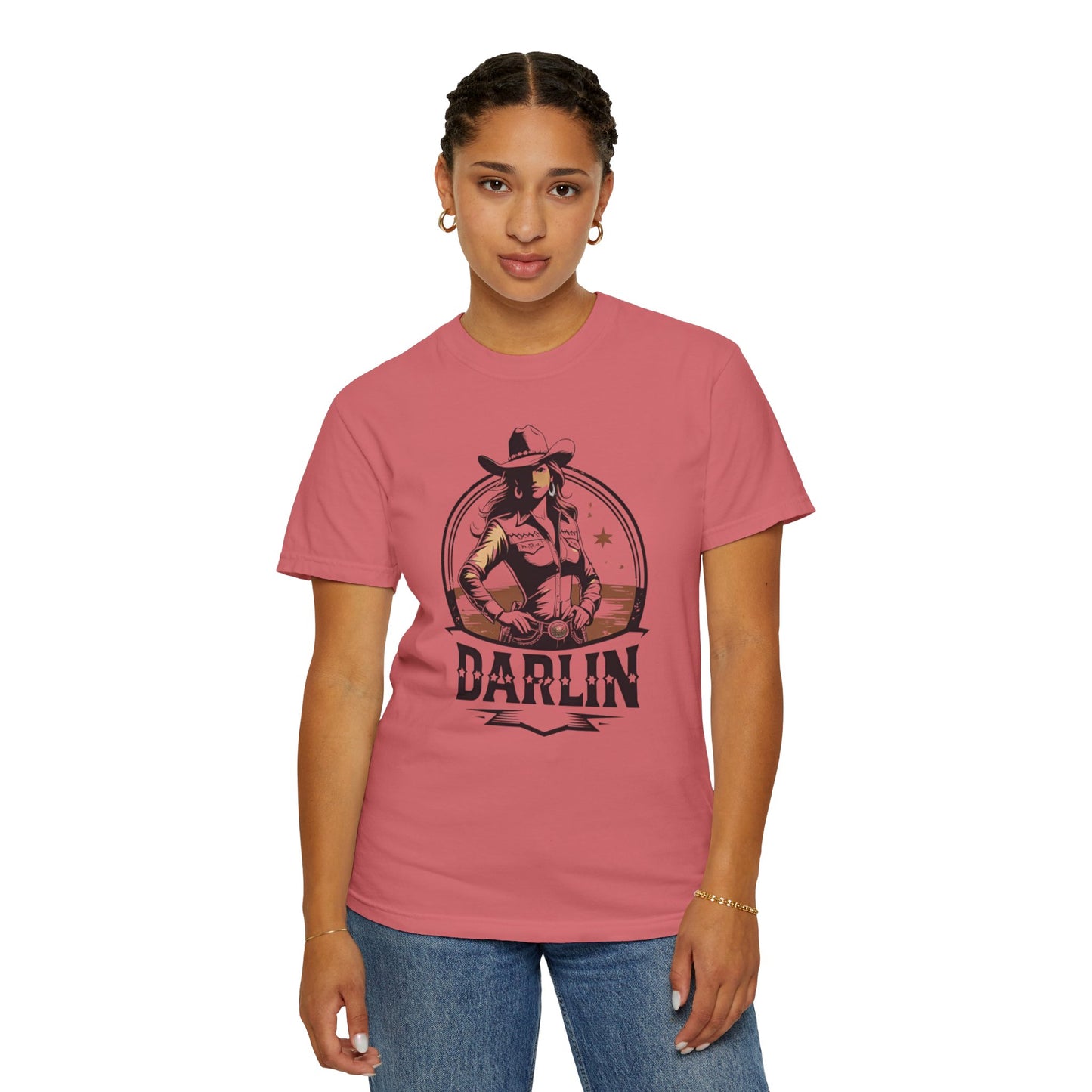 Darlin Rustic Horizon Cowgirl  UNISEX T-Shirt｜Festival Wear, Casual Outfit, Gift for Nature Lovers, Vintage Style Tee, Summer Essential