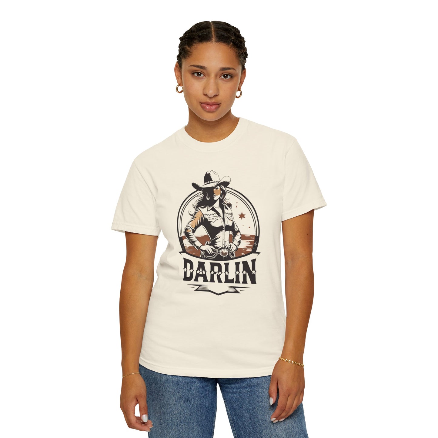 Darlin Rustic Horizon Cowgirl  UNISEX T-Shirt｜Festival Wear, Casual Outfit, Gift for Nature Lovers, Vintage Style Tee, Summer Essential