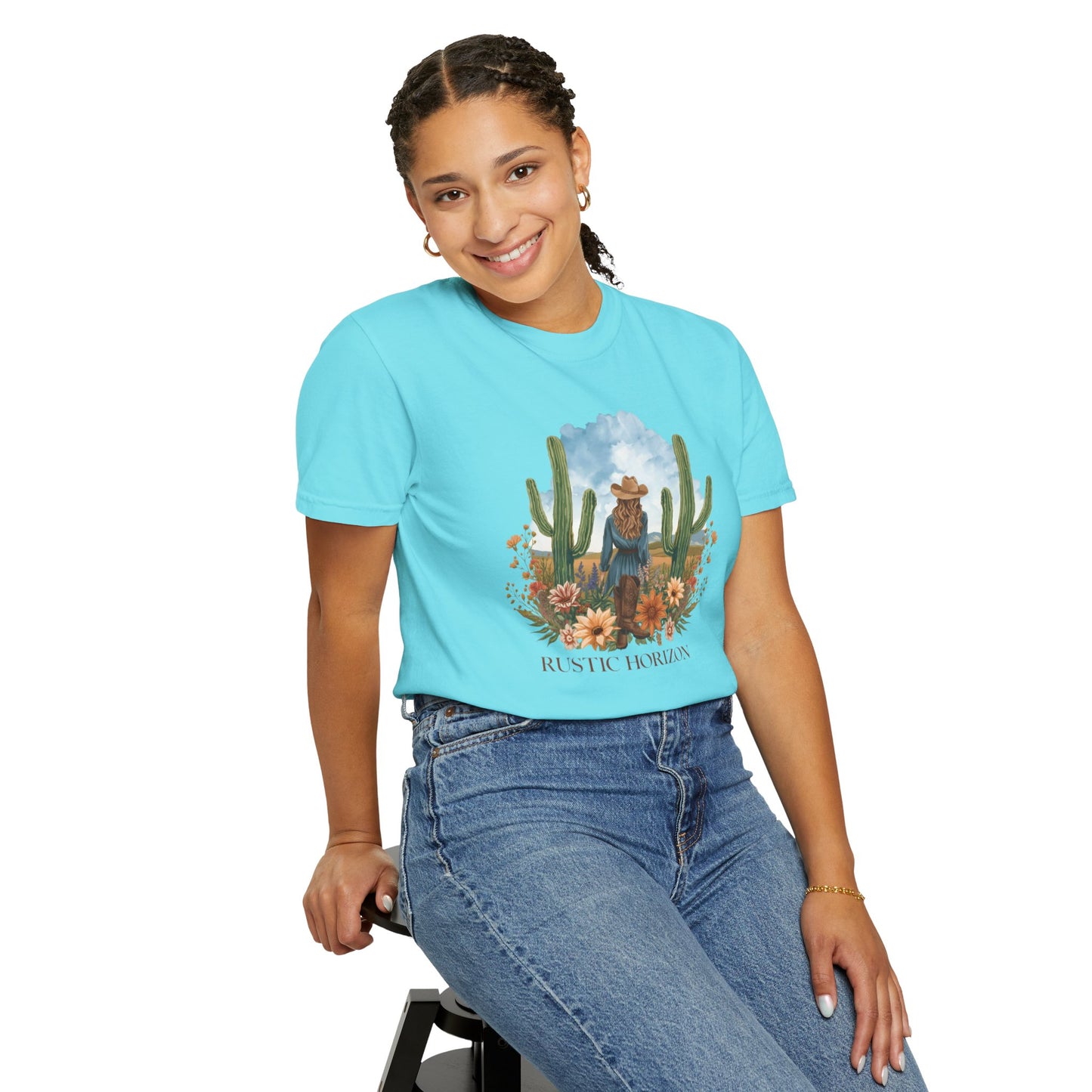 Cowgirl cactus UNISEX T-Shirt｜Festival Wear, Casual Outfit, Gift for Nature Lovers, Vintage Style Tee, Summer Essential