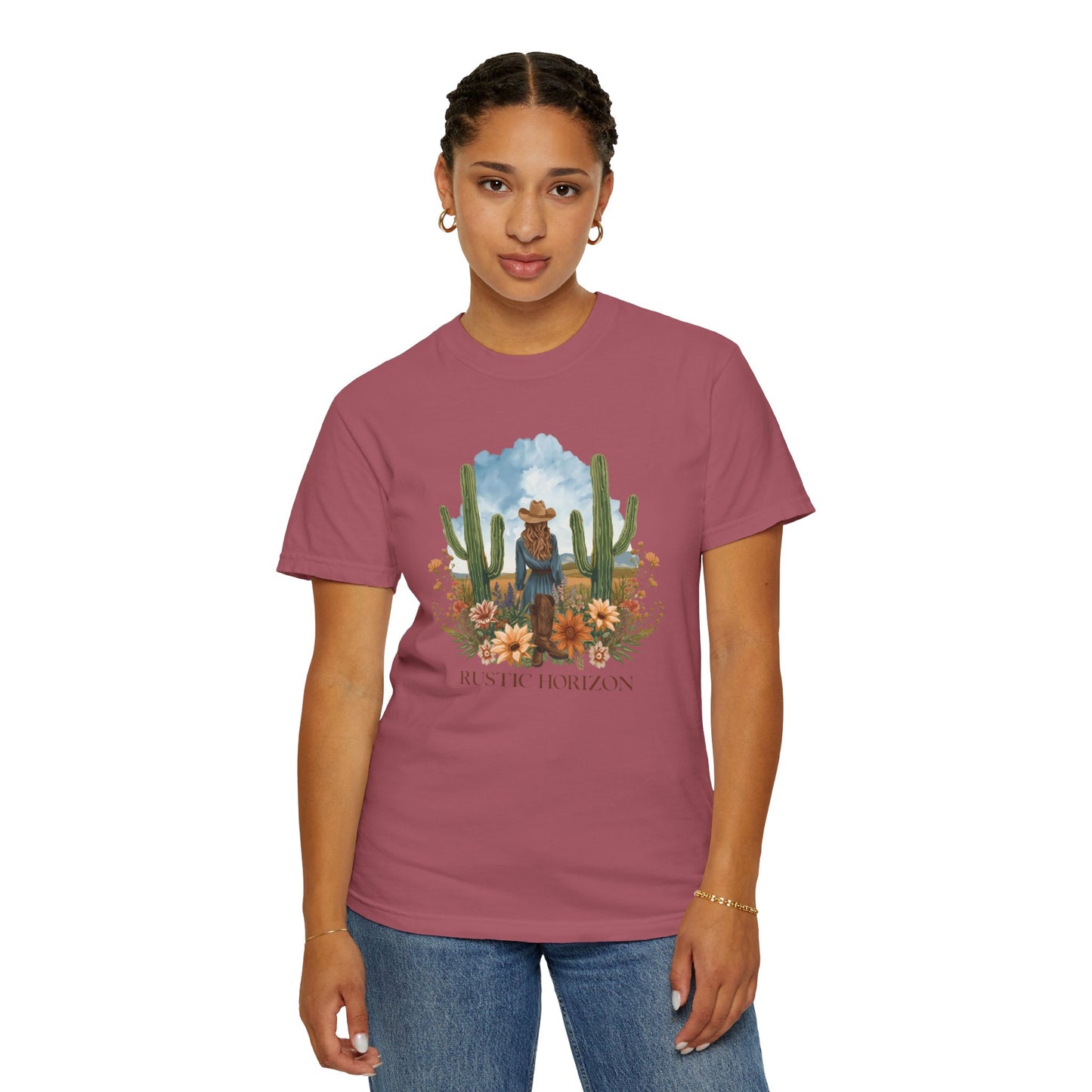 Cowgirl cactus UNISEX T-Shirt｜Festival Wear, Casual Outfit, Gift for Nature Lovers, Vintage Style Tee, Summer Essential