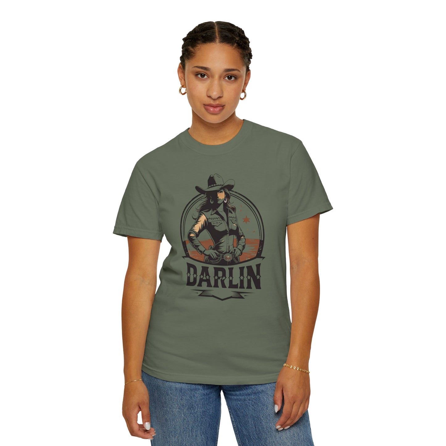 Darlin Rustic Horizon Cowgirl  UNISEX T-Shirt｜Festival Wear, Casual Outfit, Gift for Nature Lovers, Vintage Style Tee, Summer Essential