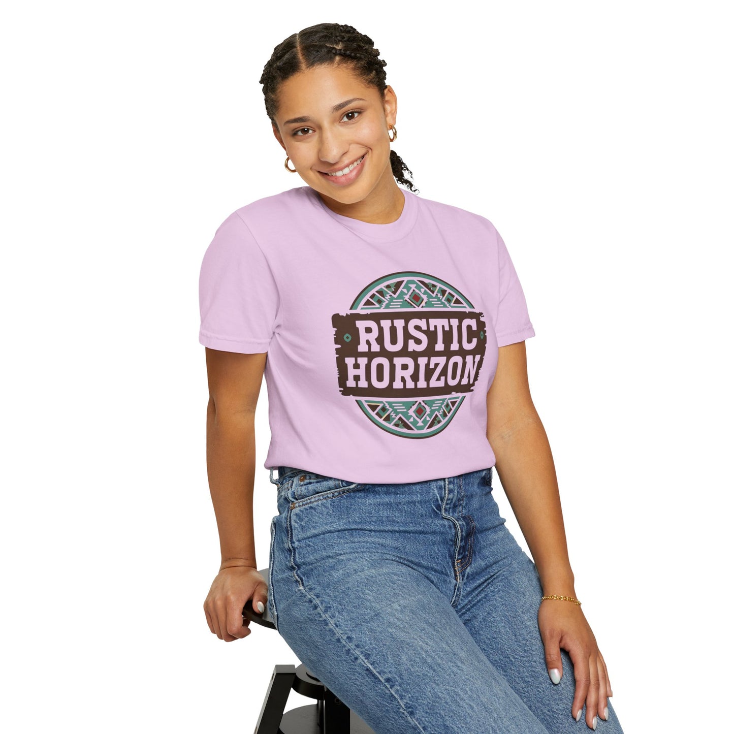 Touch of Rustic Horizon crest UNISEX T-Shirt｜Festival Wear, Casual Outfit, Gift for Nature Lovers, Vintage Style Tee, Summer Essential