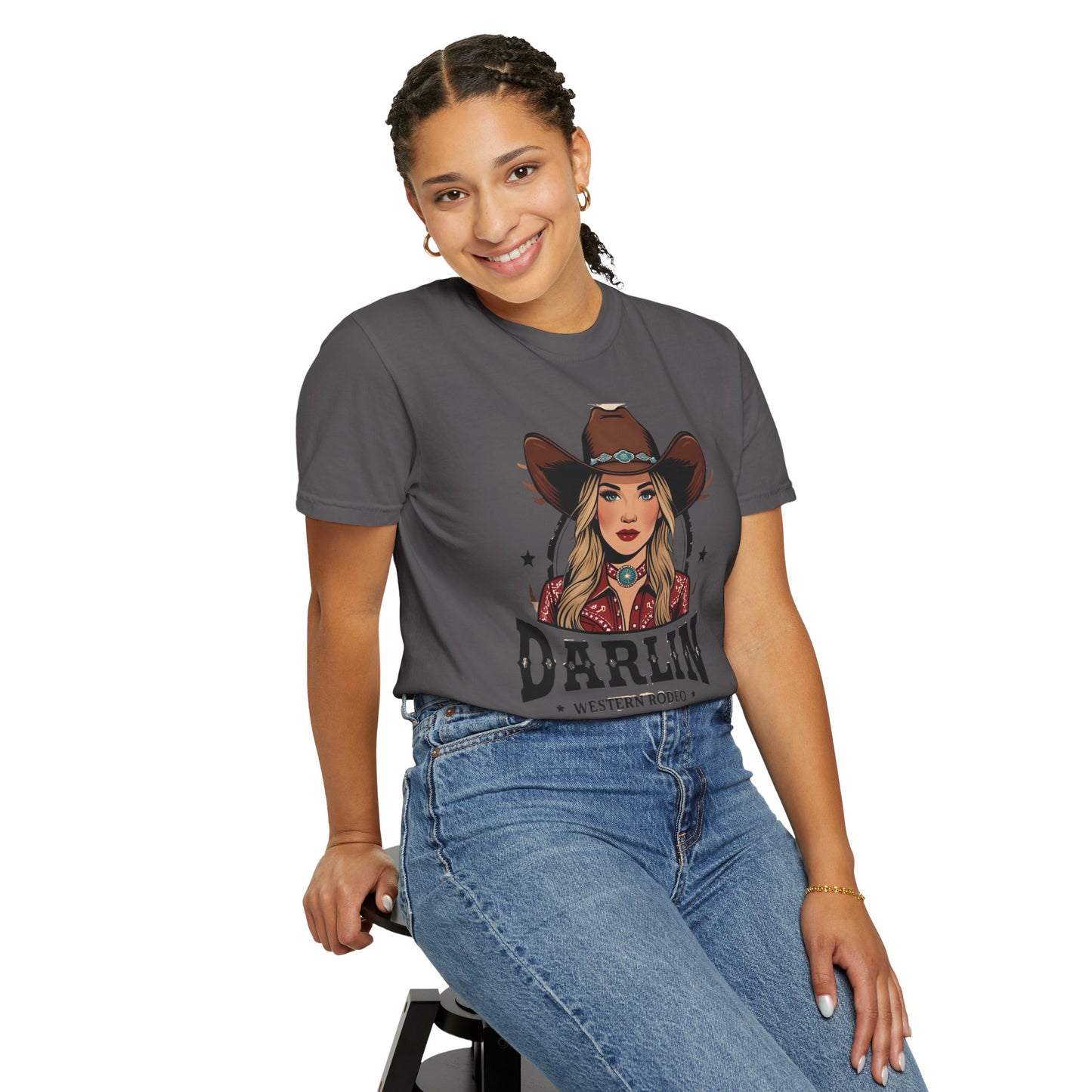 Darlin Rustic Horizon Cowgirl  UNISEX T-Shirt｜Festival Wear, Casual Outfit, Gift for Nature Lovers, Vintage Style Tee, Summer Essential