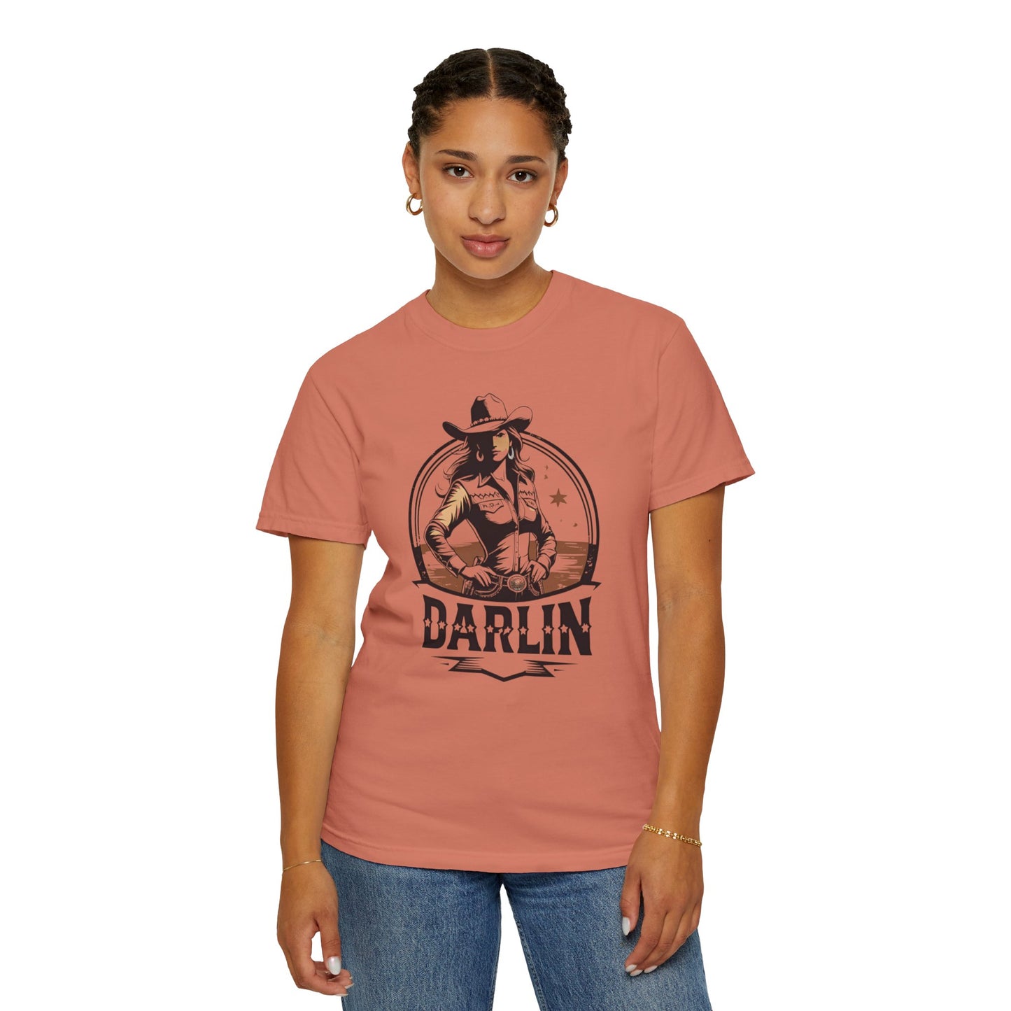 Darlin Rustic Horizon Cowgirl  UNISEX T-Shirt｜Festival Wear, Casual Outfit, Gift for Nature Lovers, Vintage Style Tee, Summer Essential
